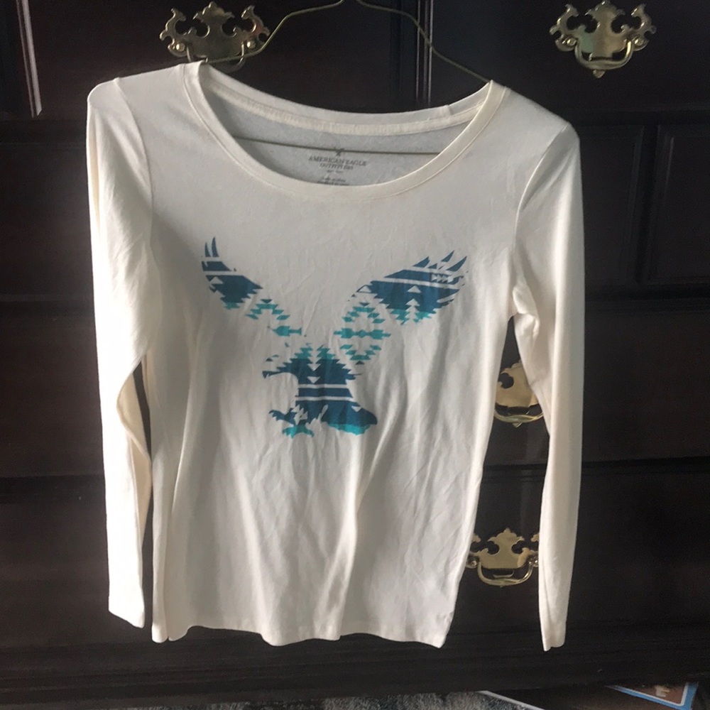 AE shirt